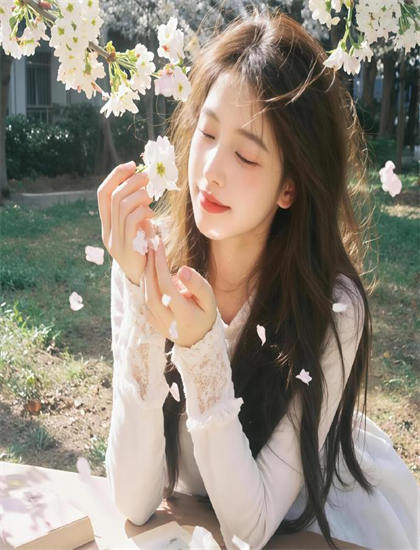 摄影技巧：《女皇之刃：无限》海外的发行策略与文化适应——理解人物的深度分析